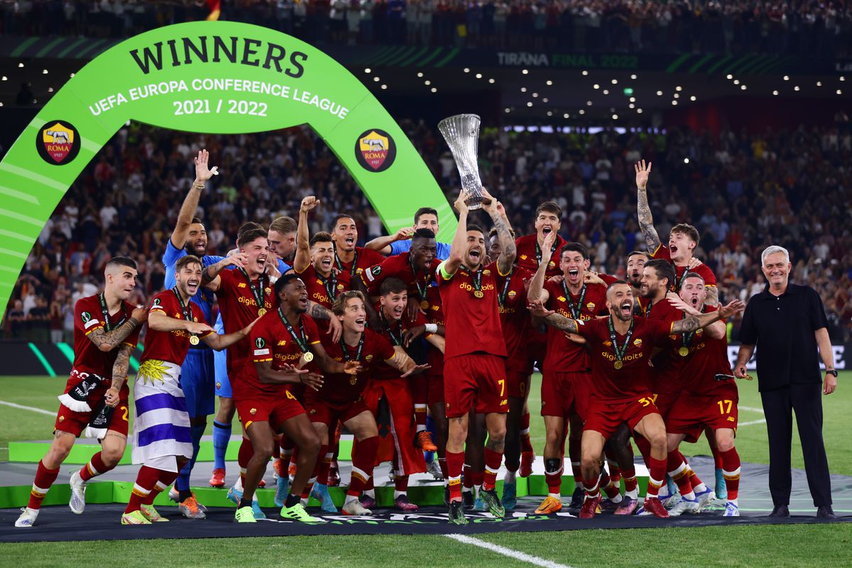 AS ROMA akan menatikan duel dengan Pemenang Liga Champion di Super Cup